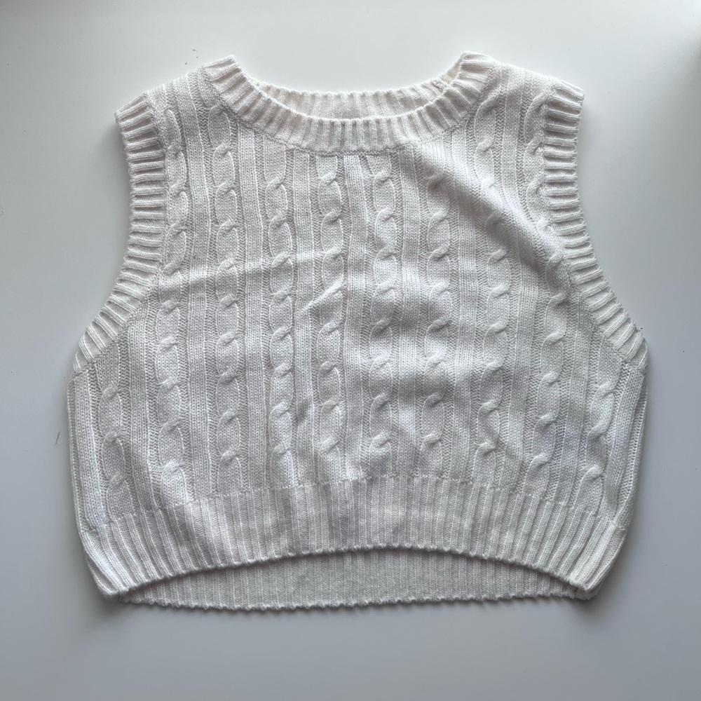 Crop Sweater Vest